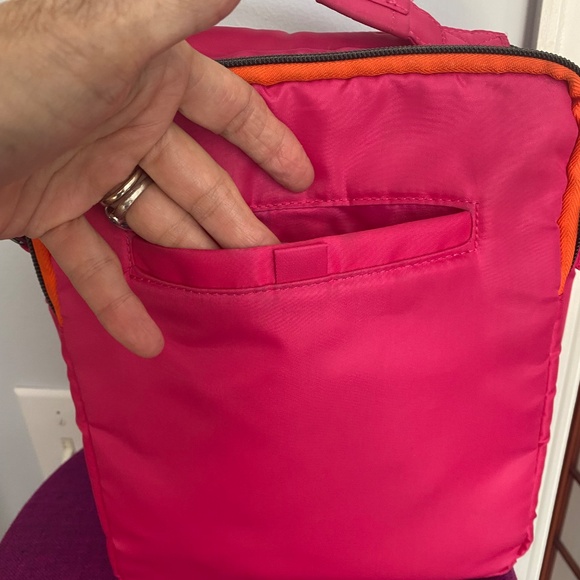 LUG SET  of 2 medium cargo crossbody “wrangler” bags - Picture 6 of 16